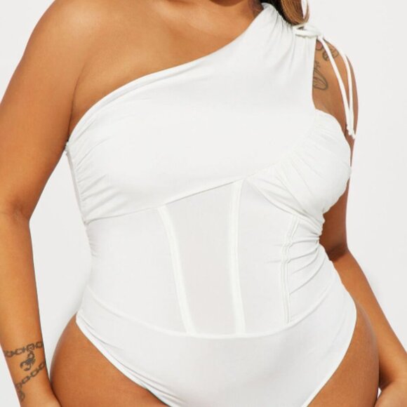 Ivory One Shoulder Sleeveless Bodysuit - Picture 2 of 7
